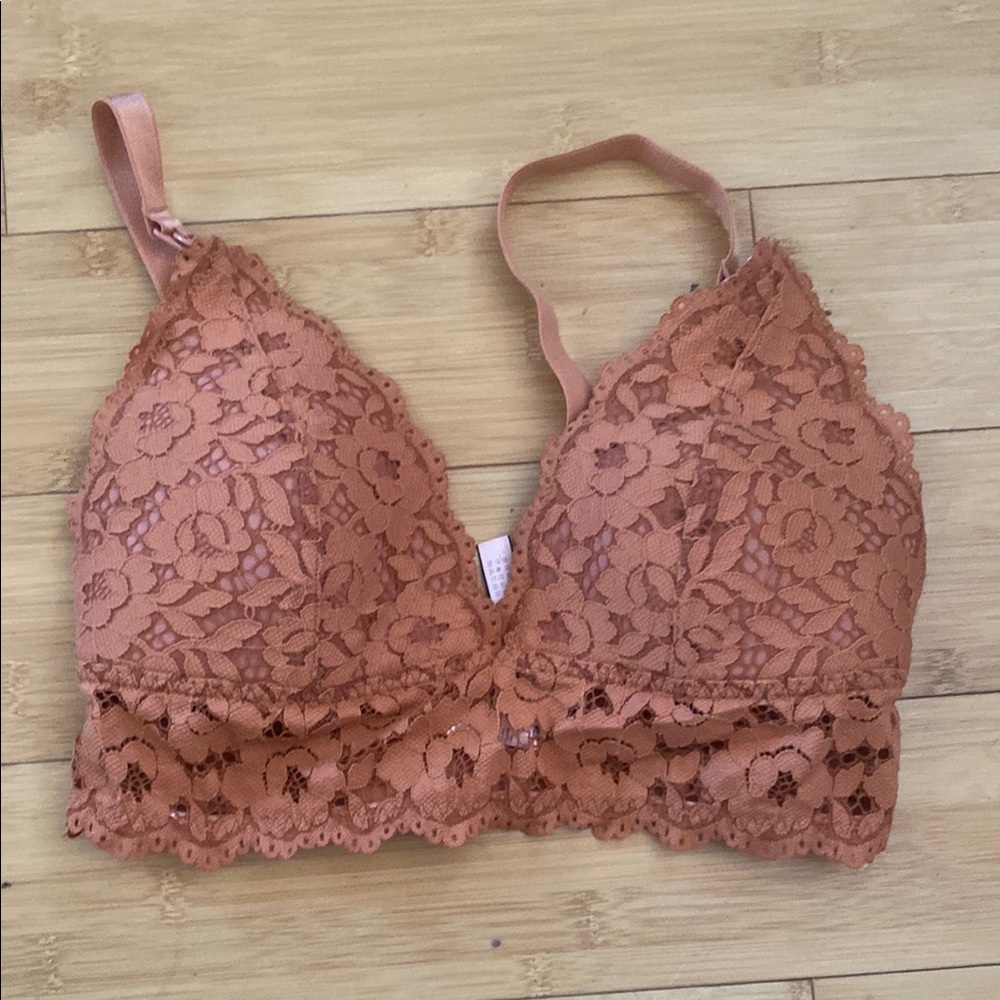 Lace Bralette in Tan
